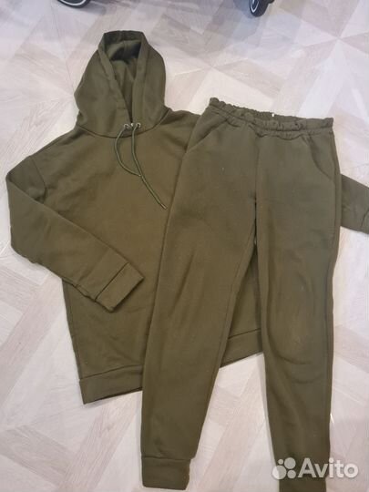 Спорт костюм