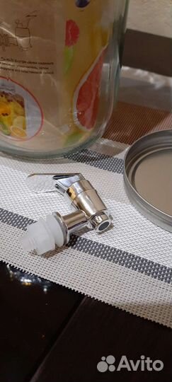 Новая банка с краном 3 л, лимонадница