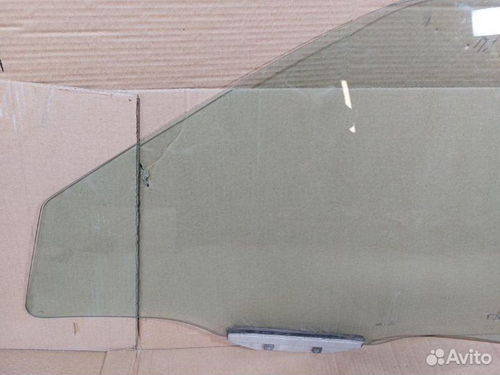 Стекло двери переднее левое Daewoo Nexia Ii N150