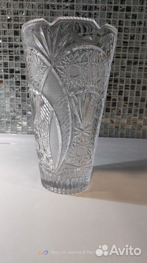 Хрустальная ваза