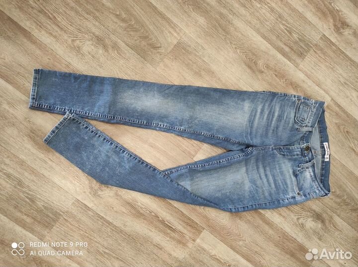 Женские джинсы 46-48