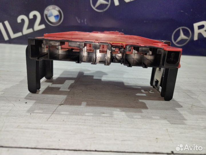 Блок предохранителей Bmw 740Li F02 N54B30A 07/2009