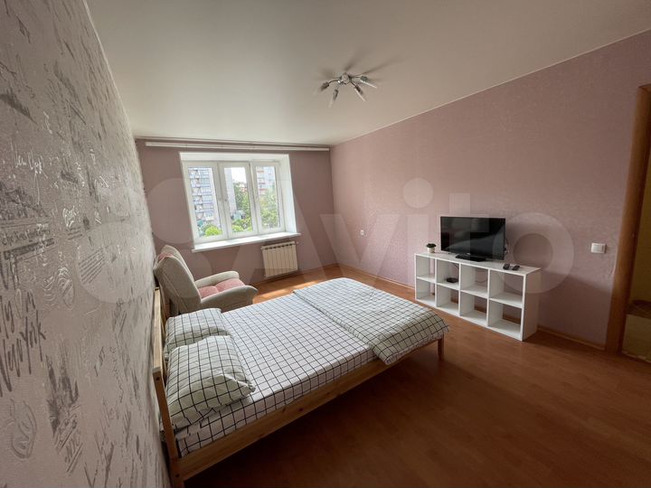 1-к. квартира, 40 м², 5/9 эт.