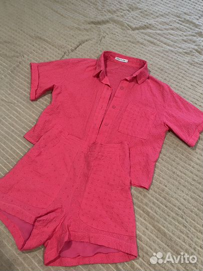 Костюм женский