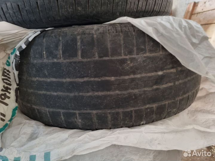 Hankook Dynapro HP2 RA33 235/55 R17 V