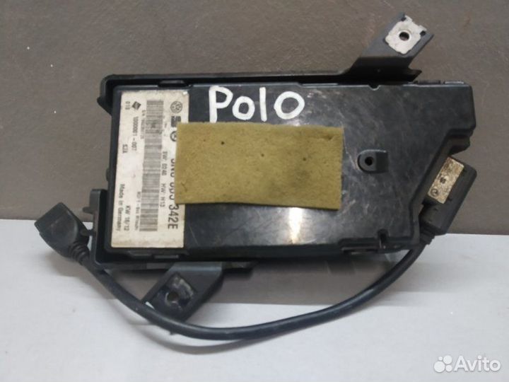 Блок USB Volkswagen Polo седан CFN 2012