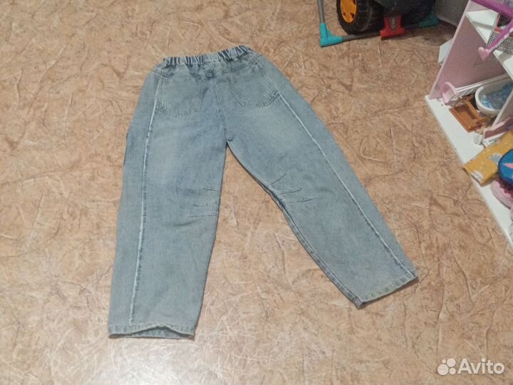 Джинсы широкие