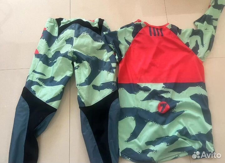 Мото костюм Seven