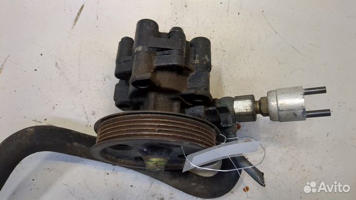 Гур Toyota Corolla E11, 1999