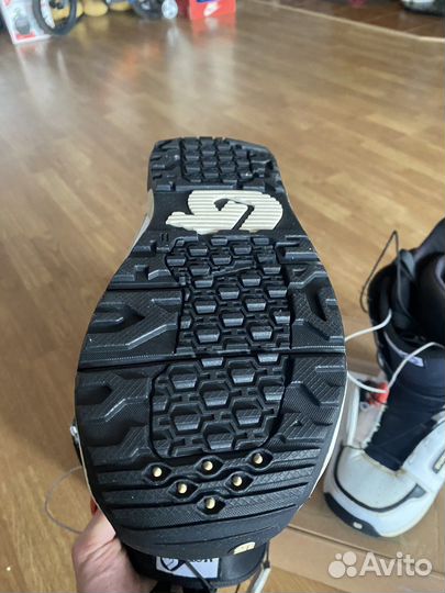 Сноубордические ботинки Burton Moto 8US