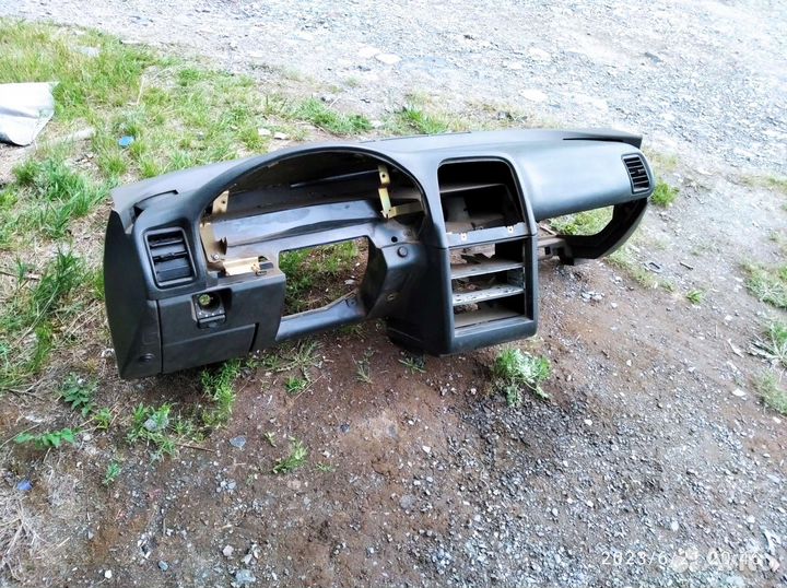 Торпедо ваз 2110