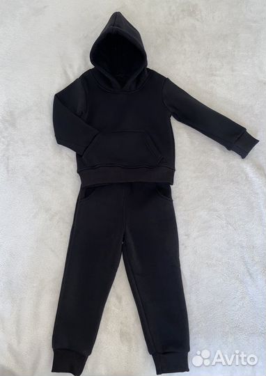 Костюм спортивный детскмй