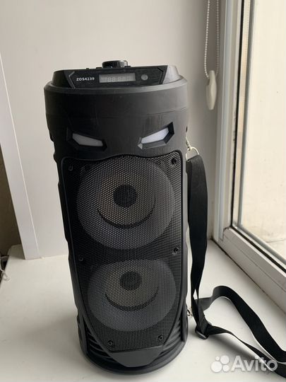 Блютуз колонка