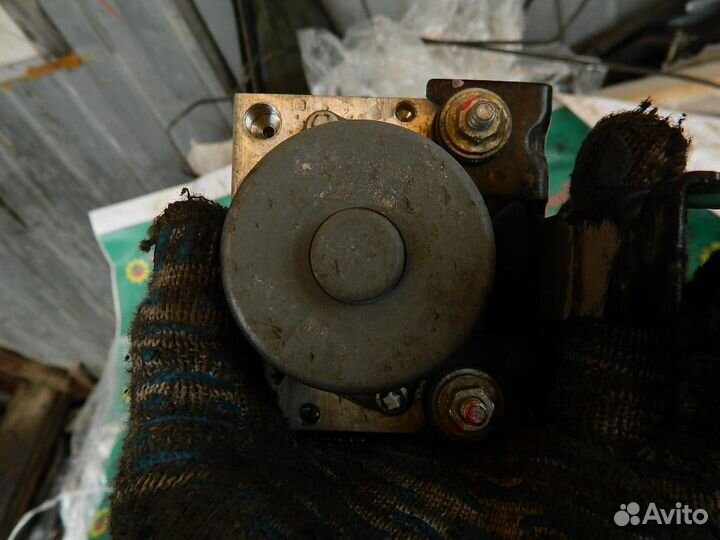 Блок абс ABS Рено Сандеро 2 Логан 2 ларгус