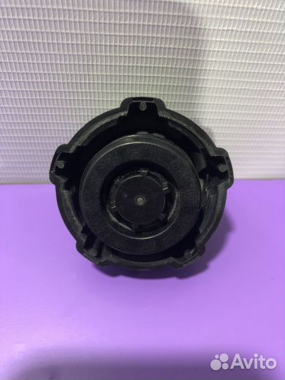 Крышка расширительного бачка Renault symbol