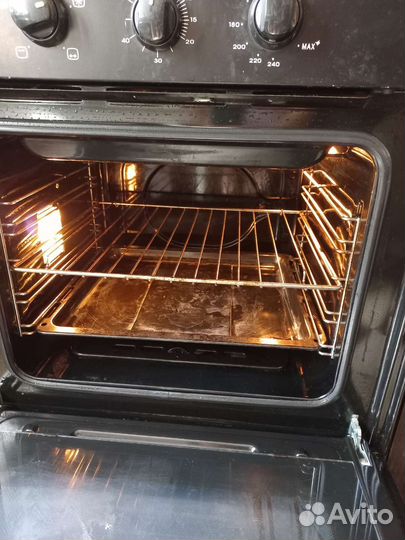 Духовой шкаф