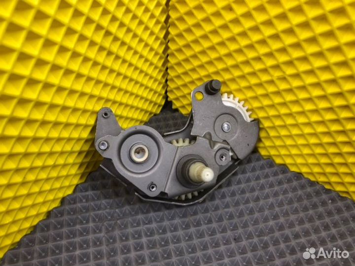 Механизм спинки сиденья Mercedes-Benz S124