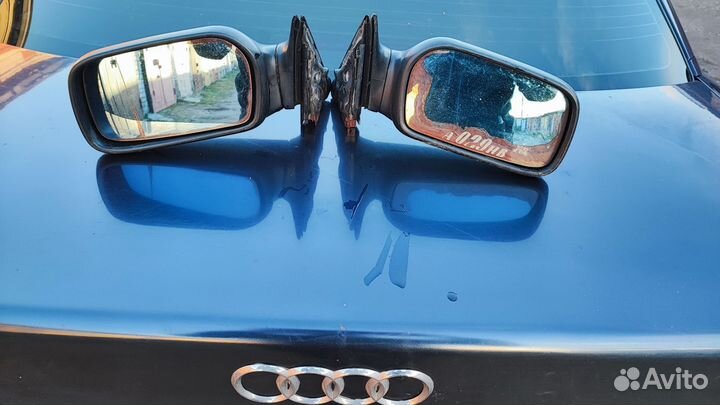 Зеркало в авто