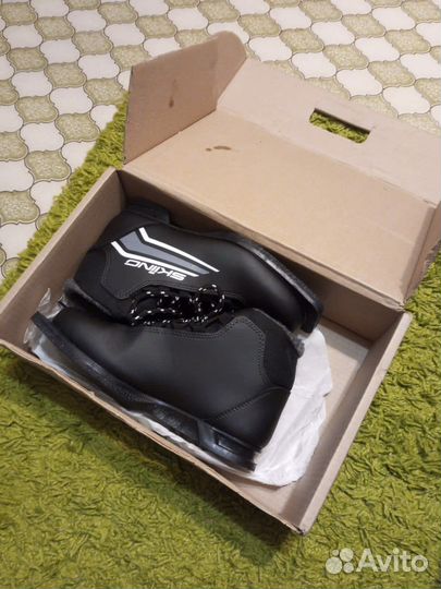 Лыжные ботинки 39 размер