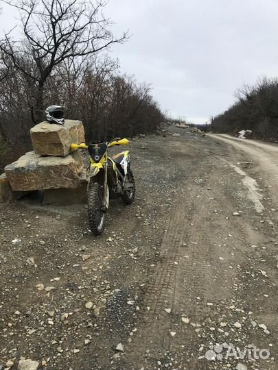 Сузики
