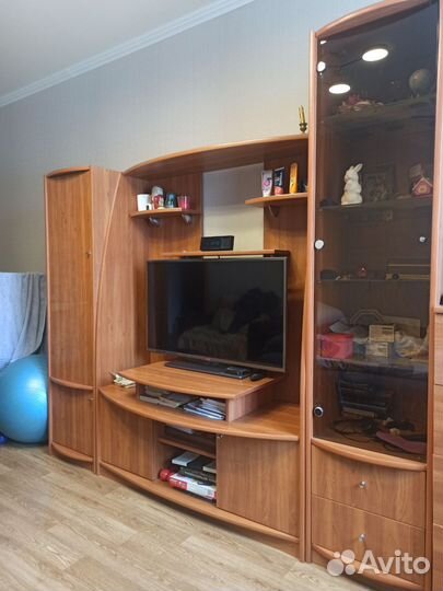 Продам стенку бу