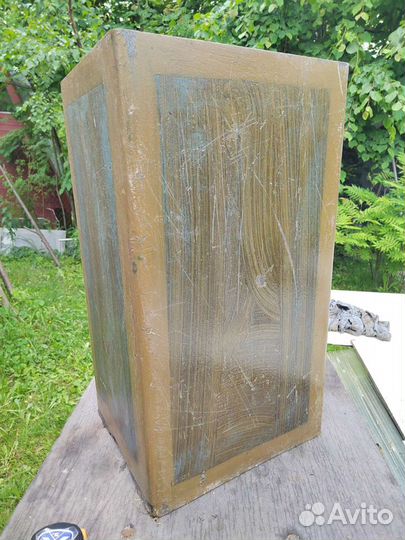 Сейф (ящик) металлический