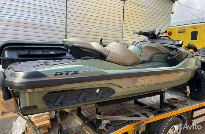 Новый гидроцикл BRP SEA-DOO GTX 300 Limited 2023г