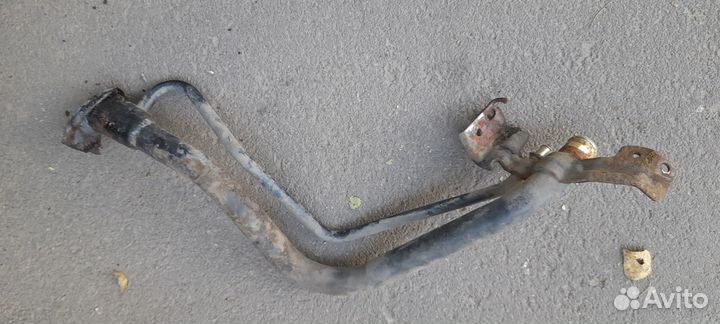 Заливная горловина nissan almera classic