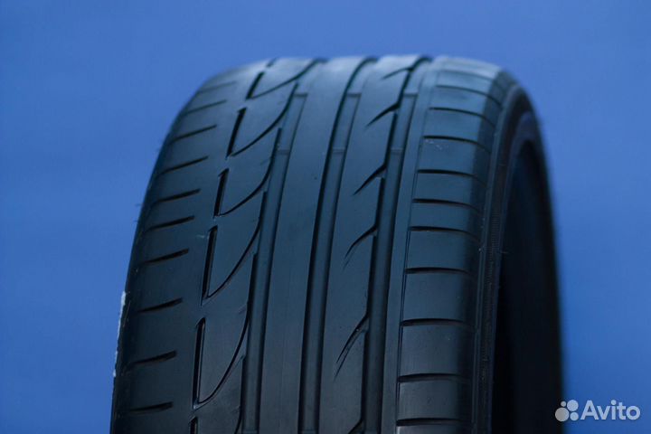 Bridgestone Potenza S001 225/35 R19 98V