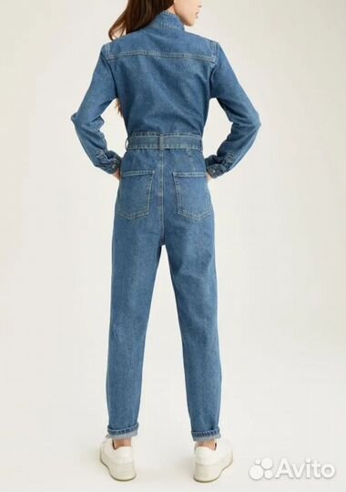 Комбинезон женский джинсовый 42 новый