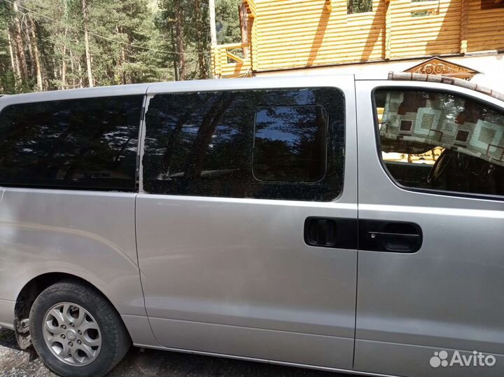 Форточка боковой двери на хундай старекс