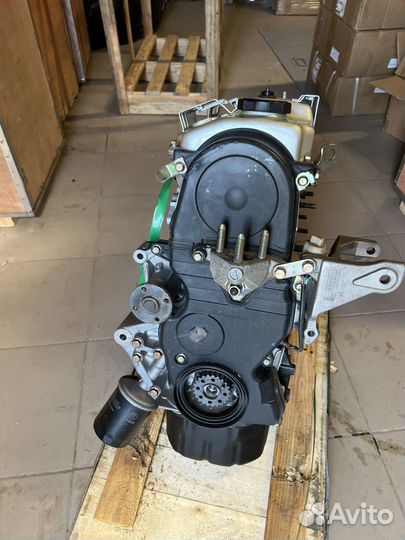 Двигатель 4G18 Митсубиси lancer 9 Новый