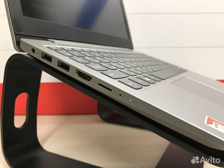 Компактный и стильный Lenovo