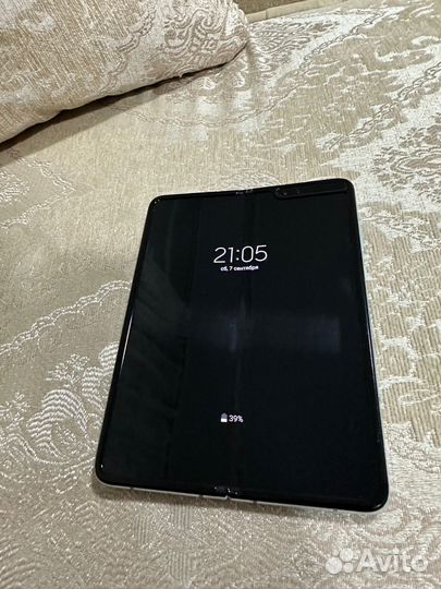 Samsung Galaxy Fold, 12/512 ГБ