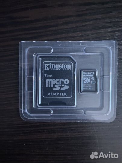 Карта памяти micro sd kingstom 256 гб и адаптер