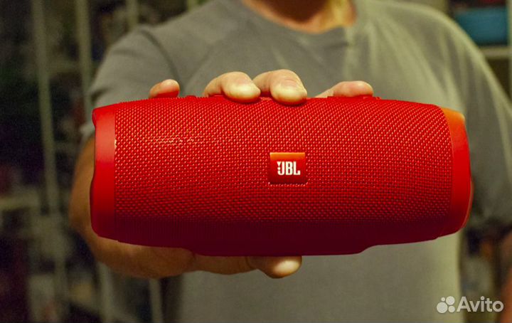 Портативная колонка JBL
