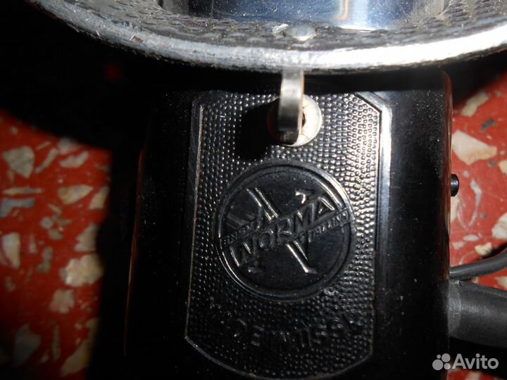 Фотовспышка Nоrma FIL в отлич. состоянии.Редкая