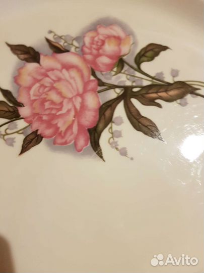 Блюдо большое круглое.Диаметр 30см