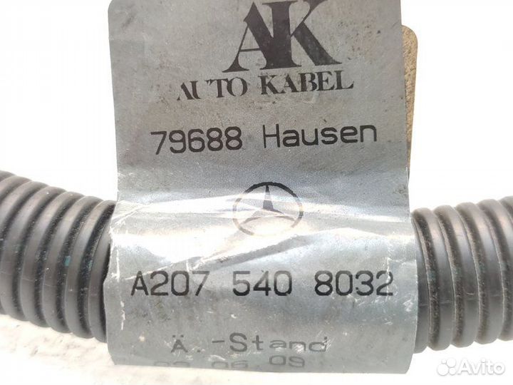 Провод стартера Mercedes-Benz C-Class W204 1.8