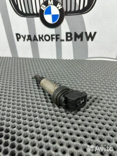 Катушка зажигания Bmw X5 E53 M54B30 2005