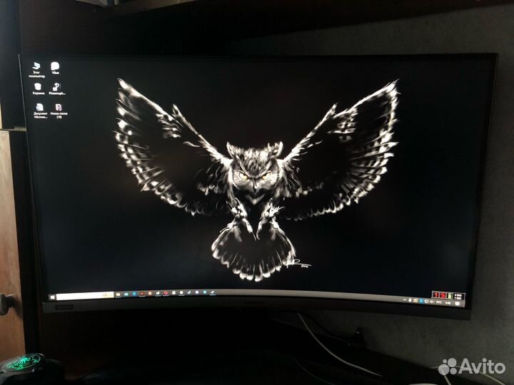 Изогнутый монитор 27 дюймов 240гц Samsung