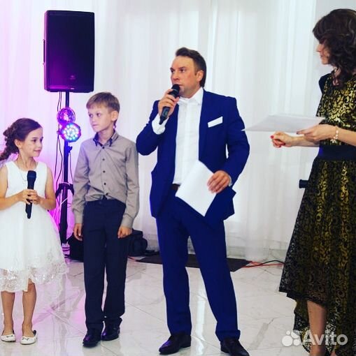 Ведущий тамада на свадьбу юбилей Диджей Караоке