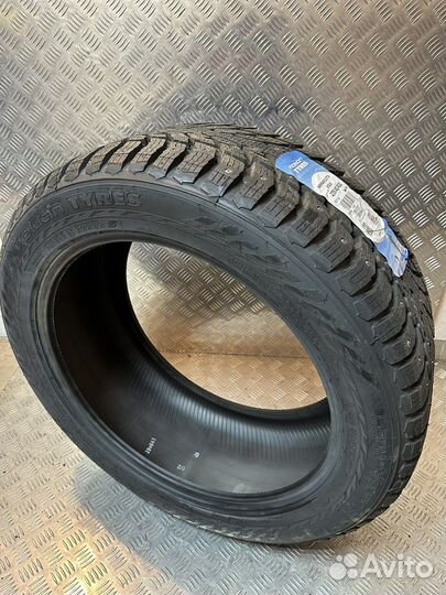 Nokian Tyres Hakkapeliitta 9 SUV 275/45 R20 110T