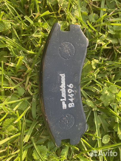 Тормозные колодки nissan