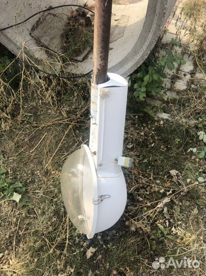 Фонарь уличный с креплением