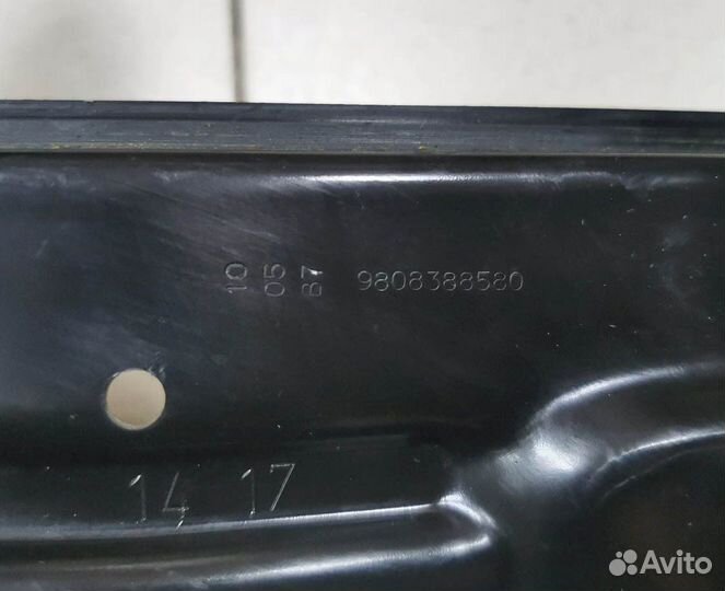 Стеклоподъемник передний левый Peugeot Expert III