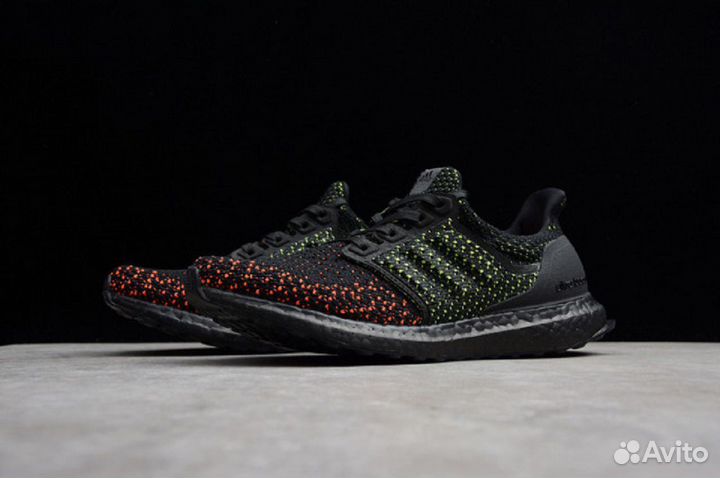 Ultraboost clima store black solar red