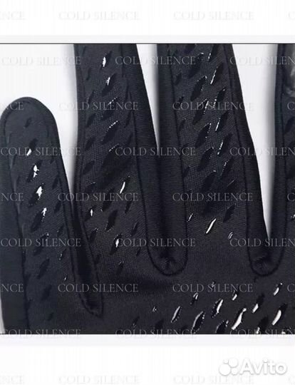 Перчатки Nike