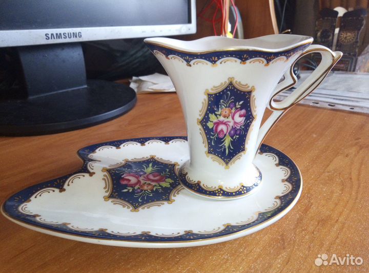 Фарфоровая кофейная пара