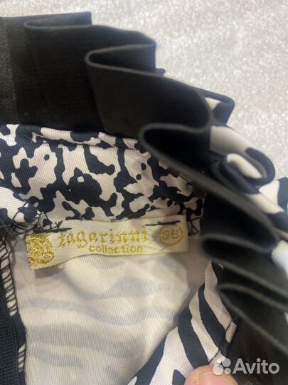 Платьеу футляр